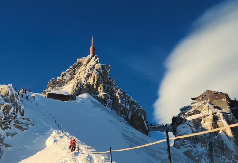 Vallee Blanche guide